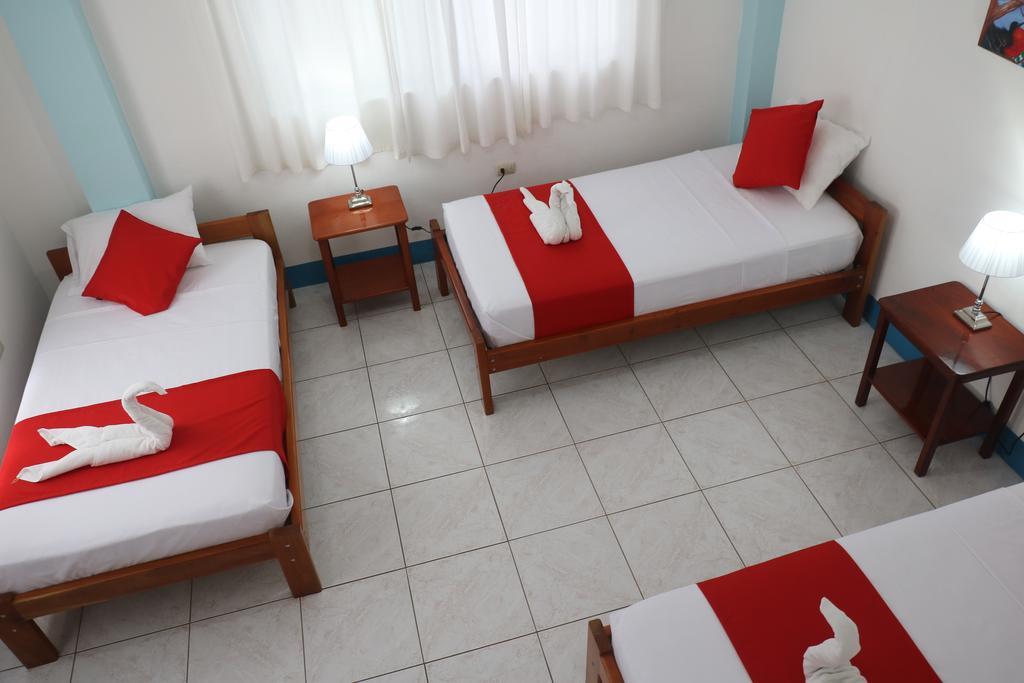 Hostal Arena Negra Puerto Ayora  Extérieur photo